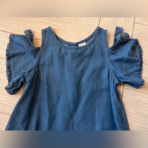 Carters girls 4T denim open shoulder dress w/ ruffle‎ bottom. - Picture 6 of 7